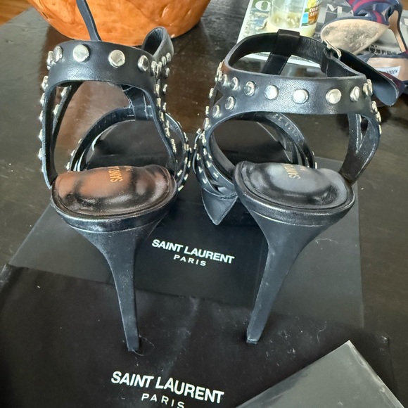 Yves Saint Laurent Black Leather Classic Tribute
Studded T-strap Platforms - Picture 7 of 10